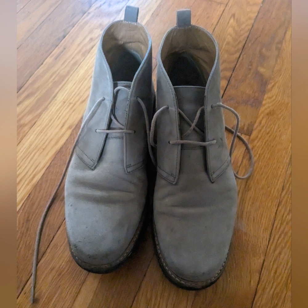 Clark's Desert Chukka Booties size 8.5